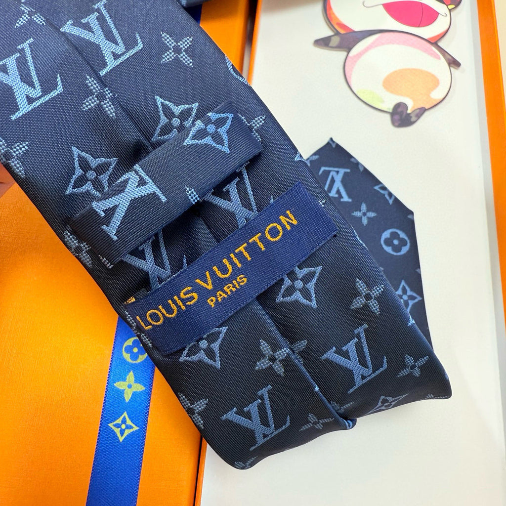 Men's Four-Point Floral Jacquard Necktie E2081010