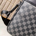 Checkerboard Print Vertical Messenger Bag B101014