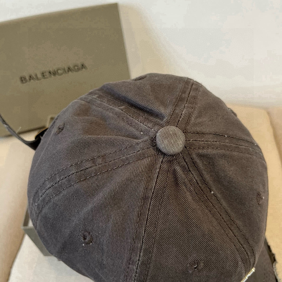 Frayed Edge Metal Logo Baseball Cap G103006