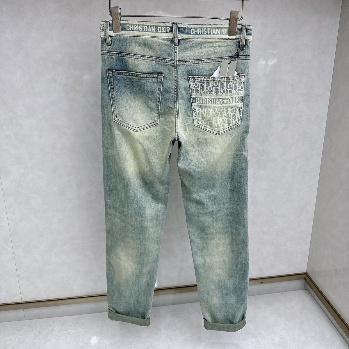 Light Faded Vintage Wash Denim Pants With Printed Waistband Detail L260621