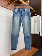 Vintage Faded Blue Leather Patch Jeans E260943