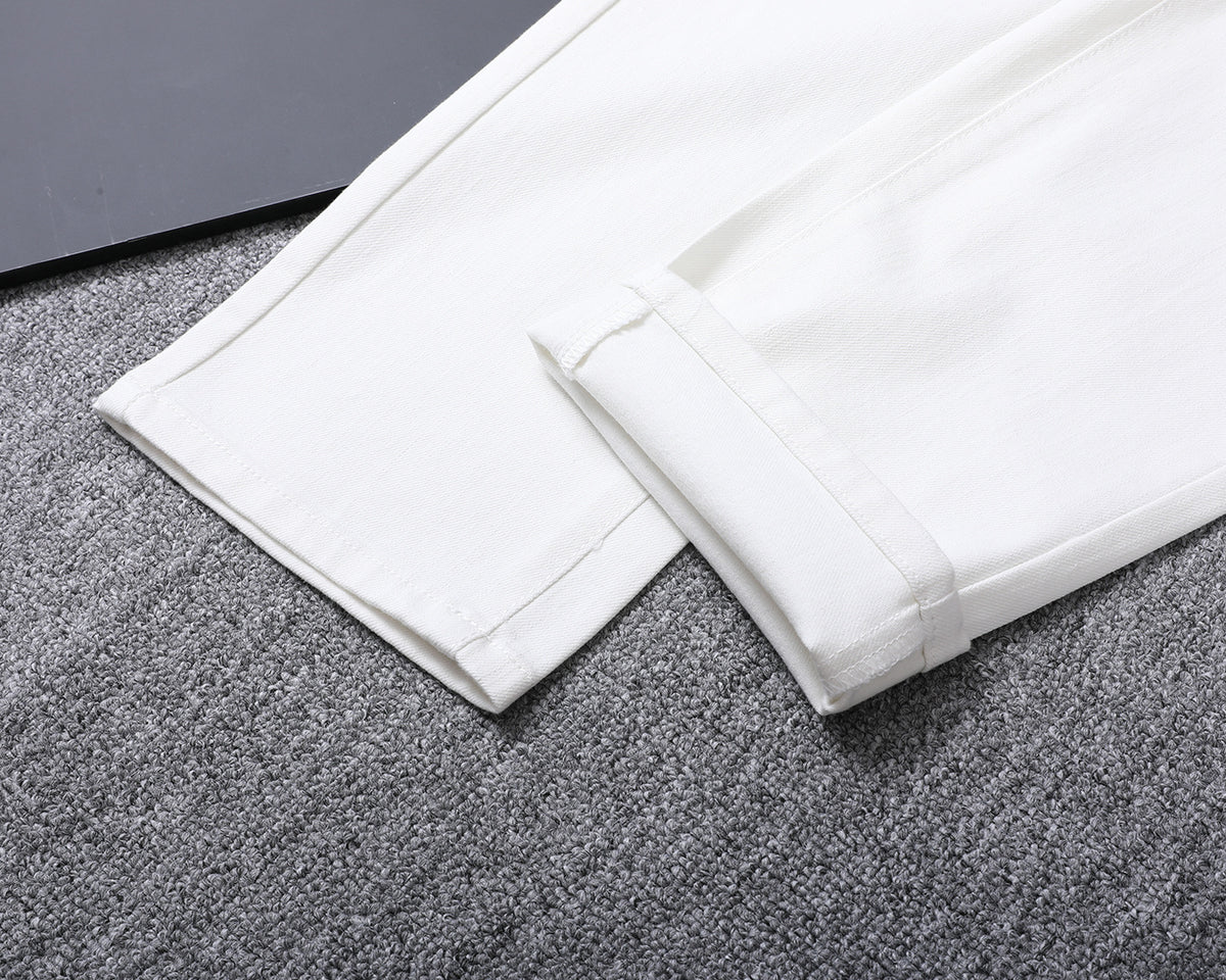 Clean White Denim With Triangle Badge V260831