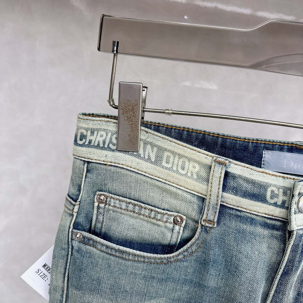 Light Faded Vintage Wash Denim Pants With Printed Waistband Detail L260621