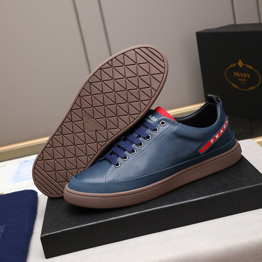 Red Side Label Leather Low Top Sneakers S283408