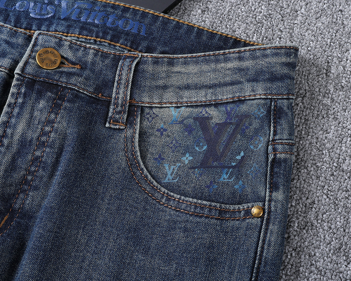 Large Printed Motif Pocket Slim Fit Denim V260828