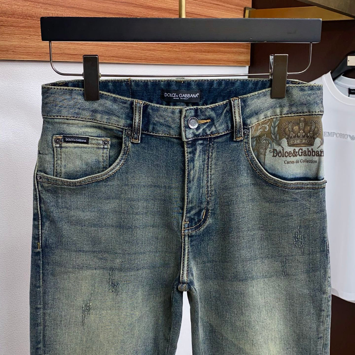 Vintage Dark Faded Crown Art Print Pocket Denim Jeans L260638