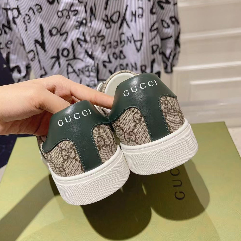 Allover Print Web Stripe Low Top Lace-Up Sneaker S283427