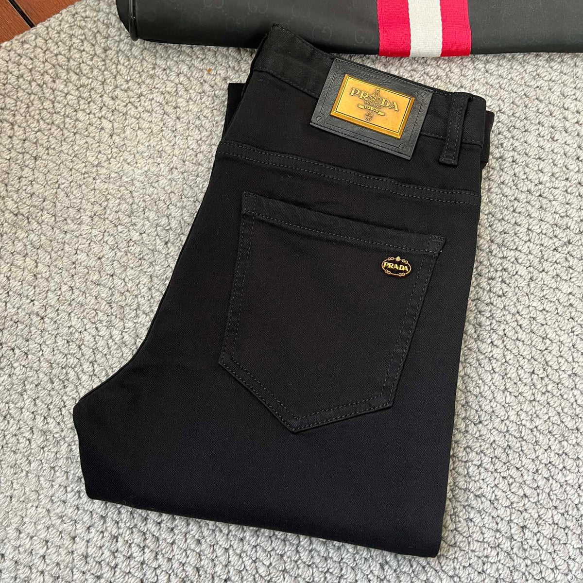 Gold Plaque Badge Slim Black Denim E260911