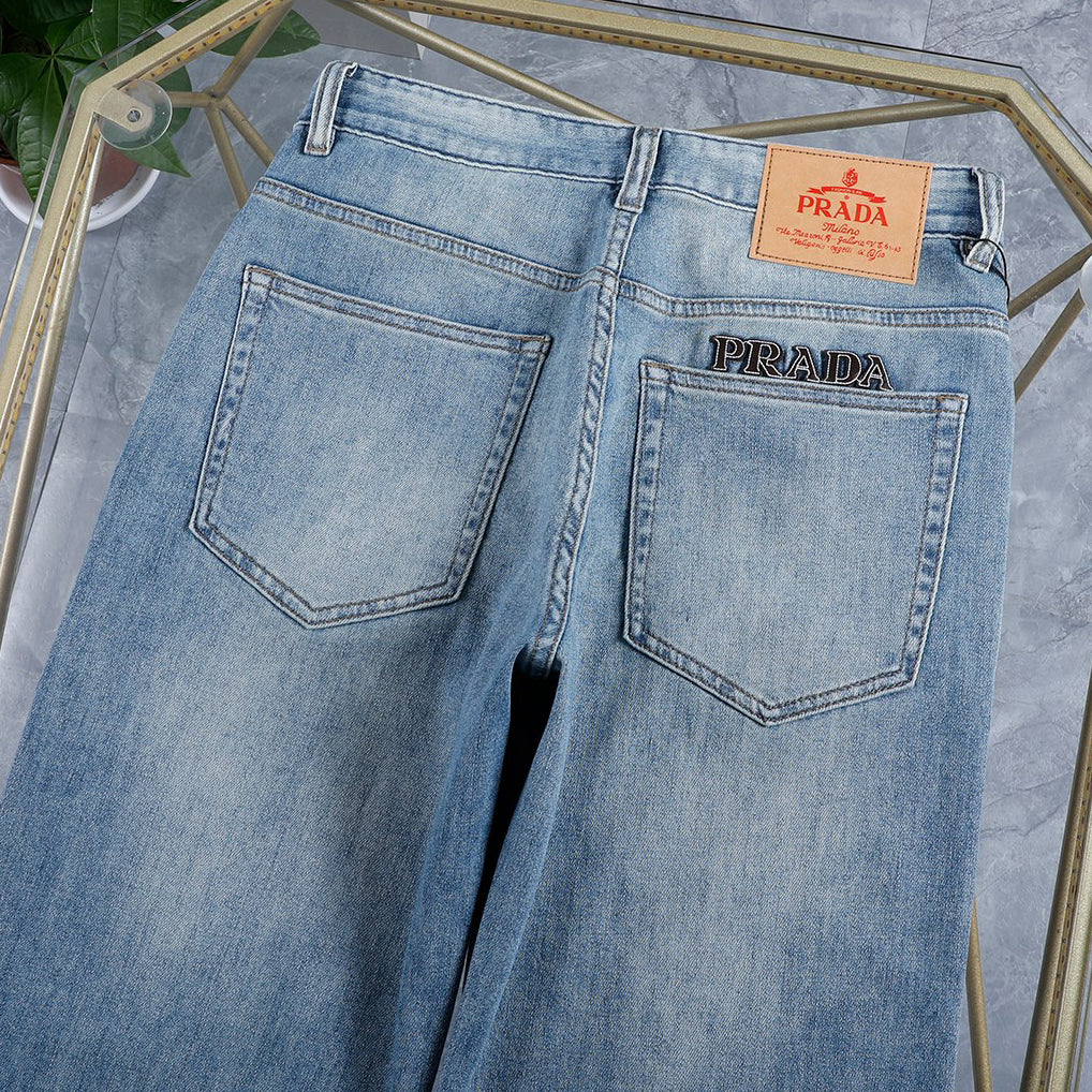 Light Wash Blue Statement Text Embroidery Slim Denim Jeans L260602