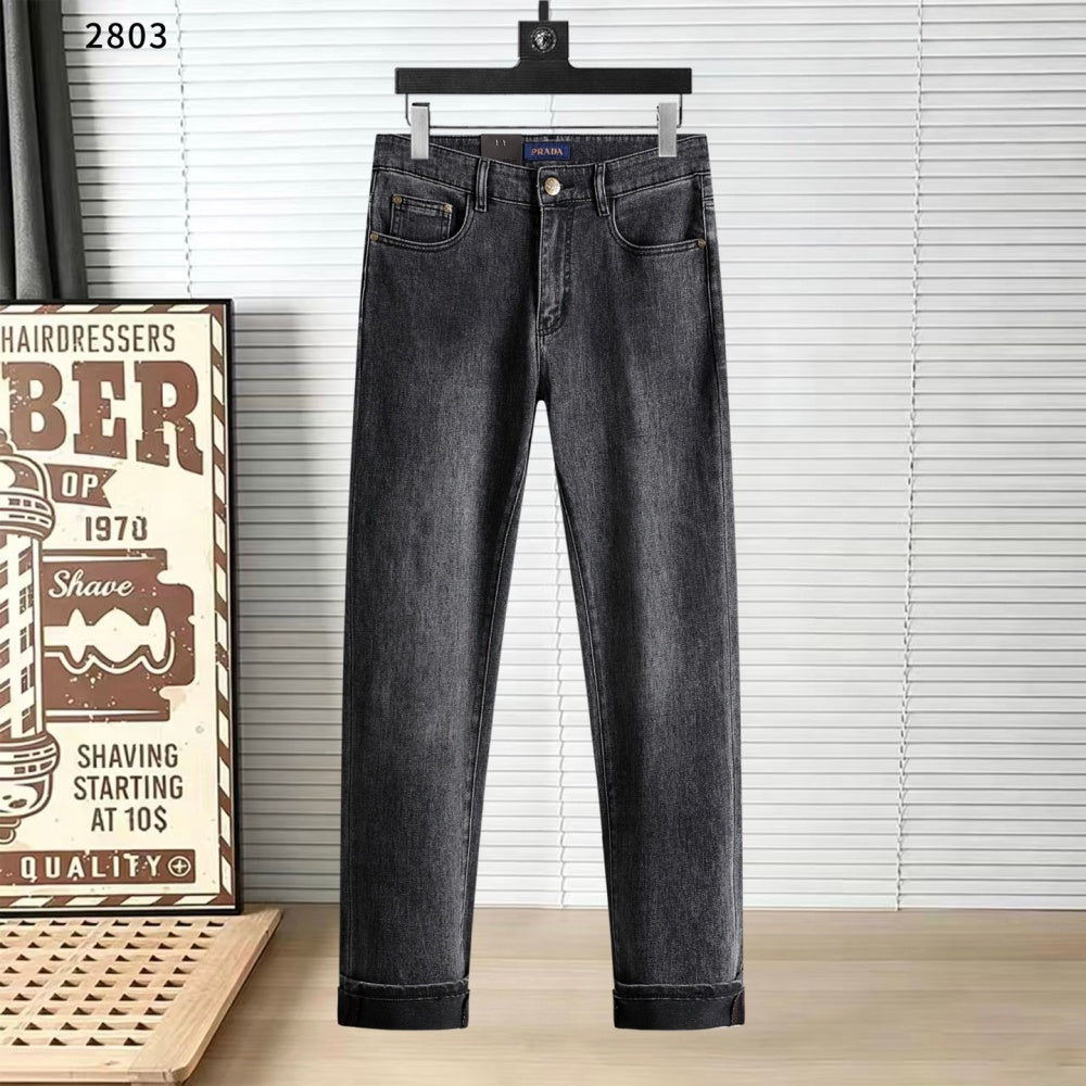 Men's Metal Triangle Logo Straight Fit Denim Jeans NE210204