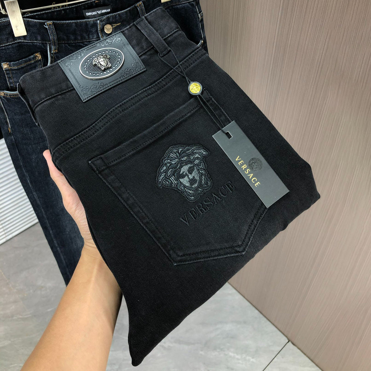 Men Solid Black Embroidered Medusa Slim Denim Pants C261048