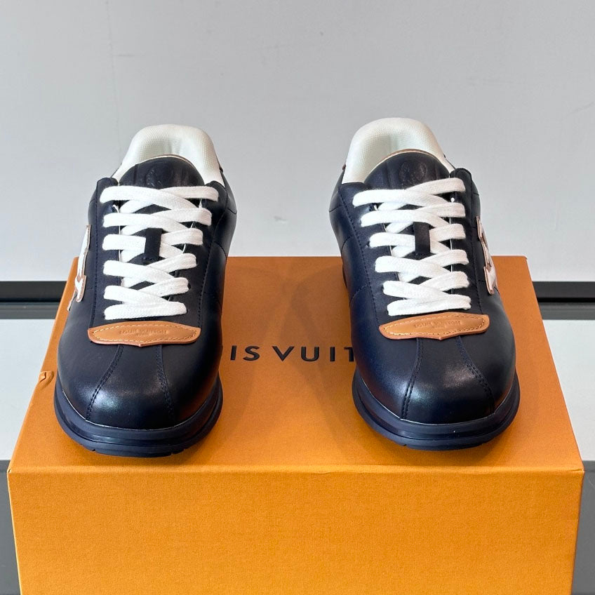Side Embroidered Logo Low Top Lace-Up Casual Sneaker S283425