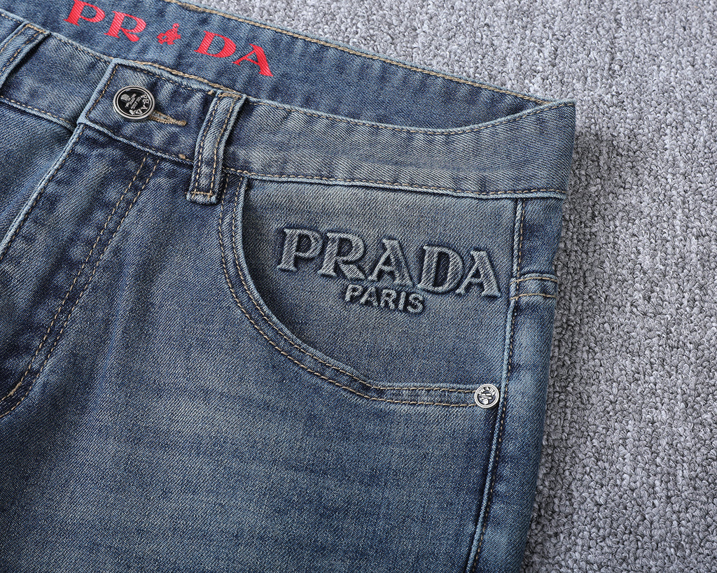 Letter Crest Embroidery Pocket Slim Fit Denim V260838