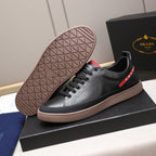 Red Side Label Leather Low Top Sneakers S283408