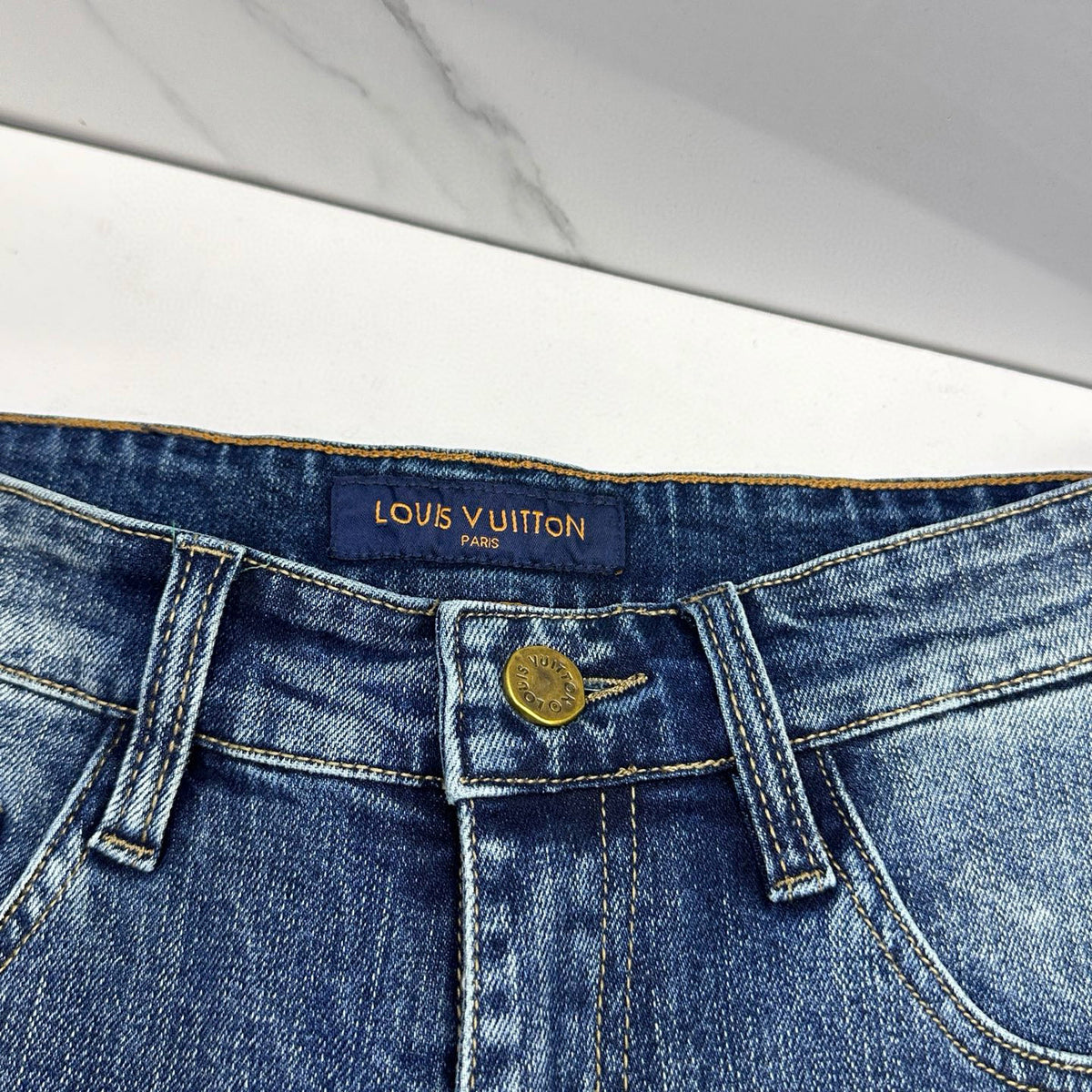 Medium Blue Wash Rivet & Embroidery Pocket Denim Jeans L260633