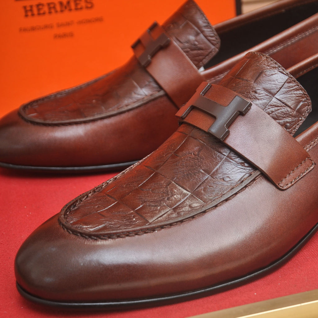 Men's H Buckle Croc Embossed Panel Loafers M10342250