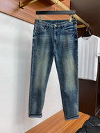 Vintage Dark Fade Feather Print BB Logo Jeans V260804