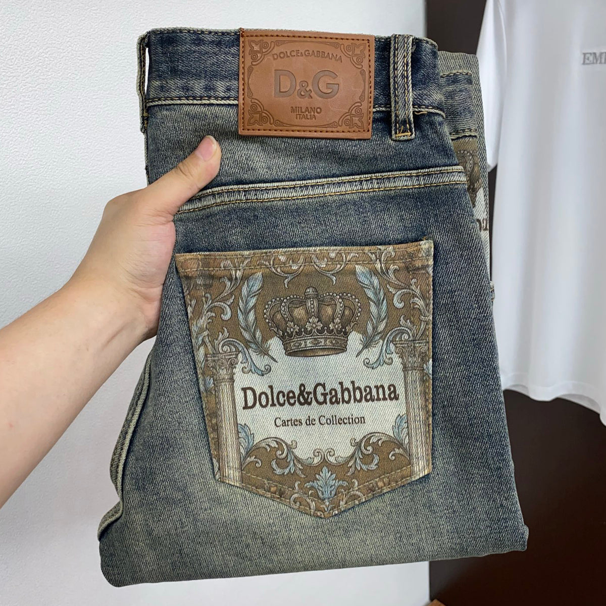 Vintage Dark Faded Crown Art Print Pocket Denim Jeans L260638