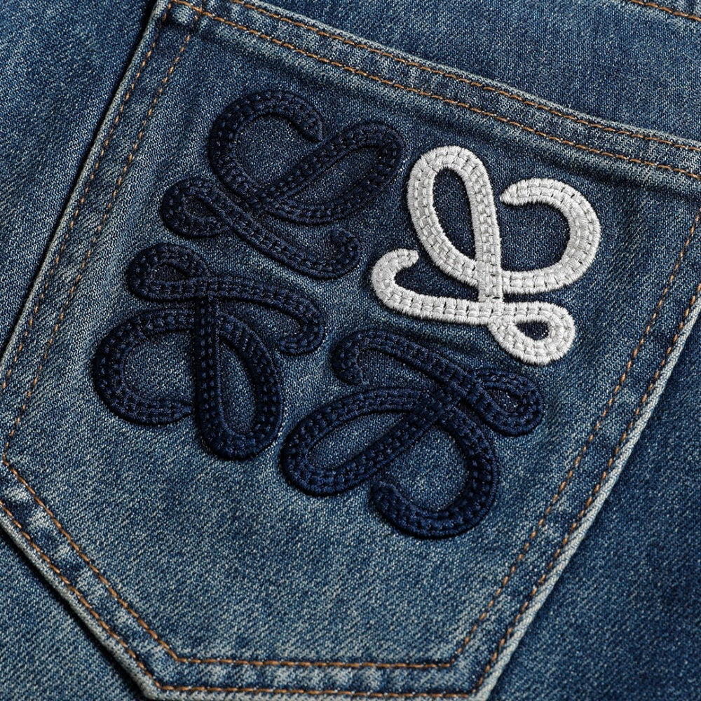 Knotted Embroidery Logo Straight Fit Denim Jeans NE210202