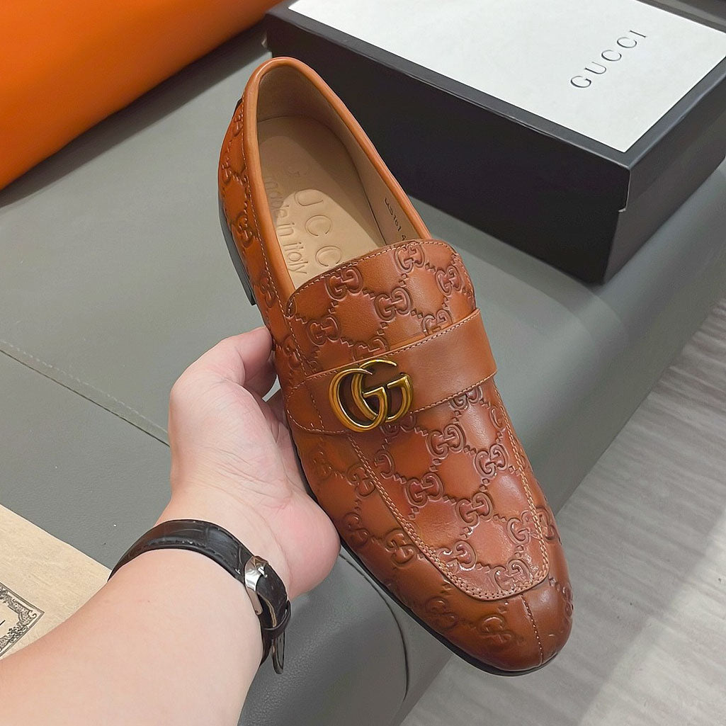 Embossed Interlocking G Loafers S283407