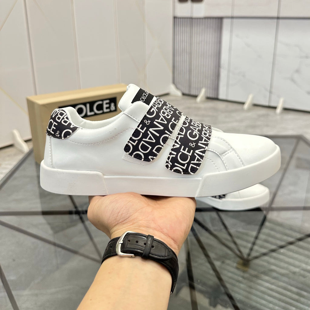 Men's Logo Strap Velcro Low Top Sneakers JN081107