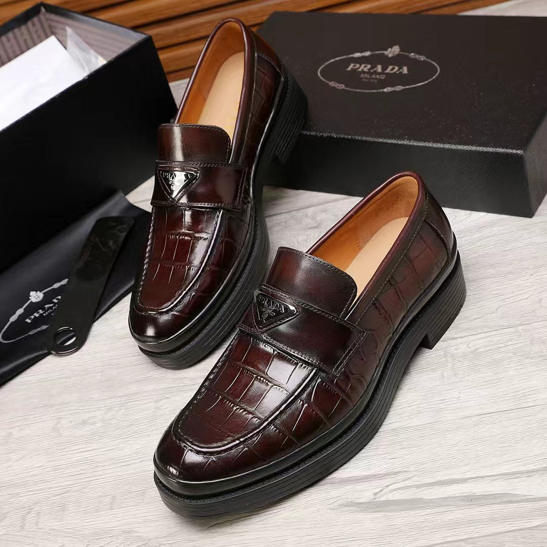 Croc Embossed Slip-On Loafers U310509