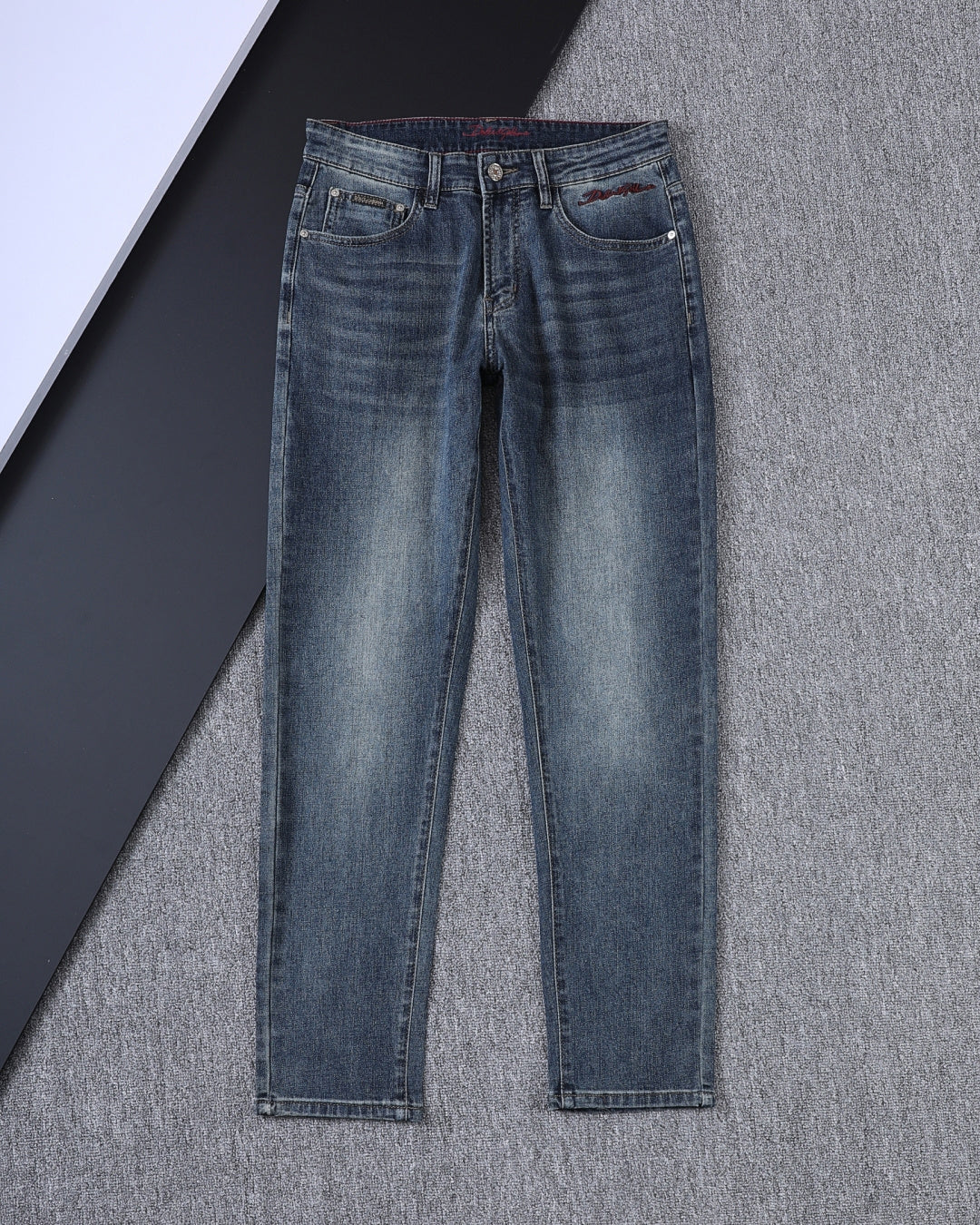 Vintage Embossed Emblem Slim Denim V260822
