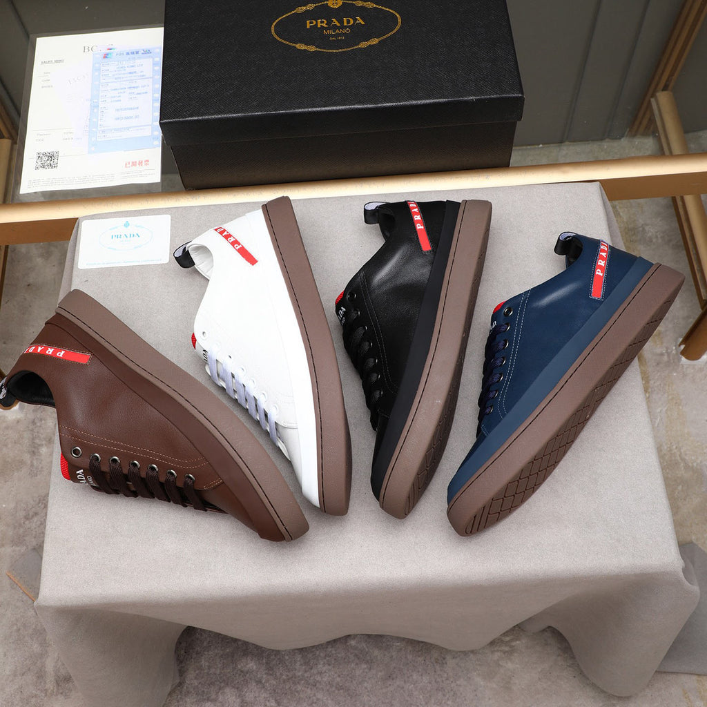 Red Side Label Leather Low Top Sneakers S283408