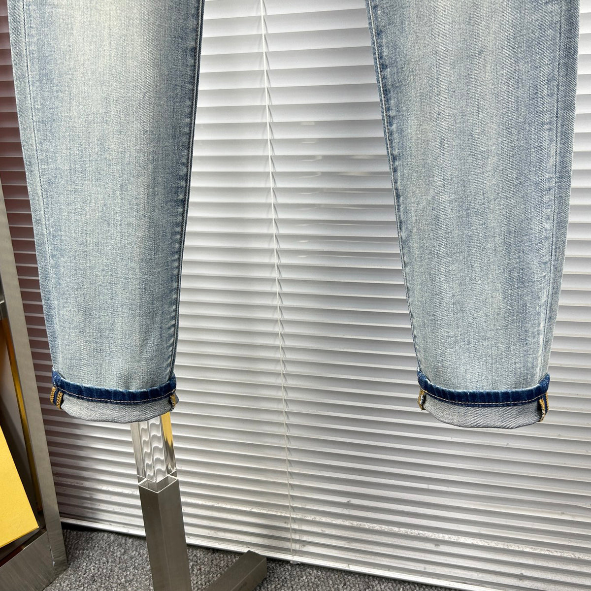 Light Blue Faded Wash Mens Embroidered Pocket Denim Trousers R260516