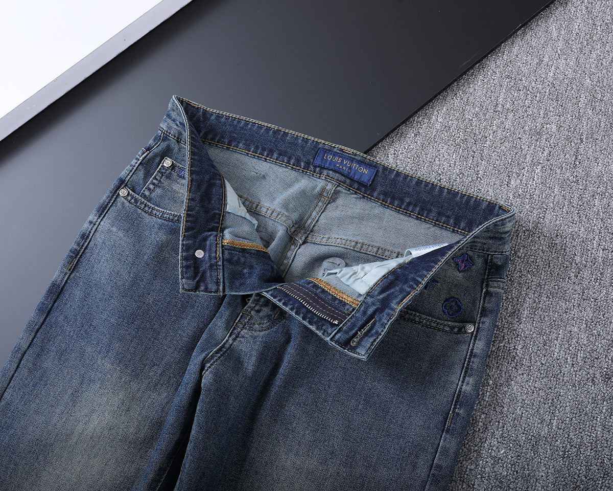 Multi-Color Embroidered Motif Pocket Slim Fit Denim V260827