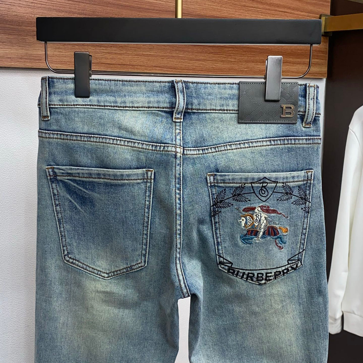 Light Faded Wash Mens Knight Motif Embroidered Pocket Denim Trousers R260525