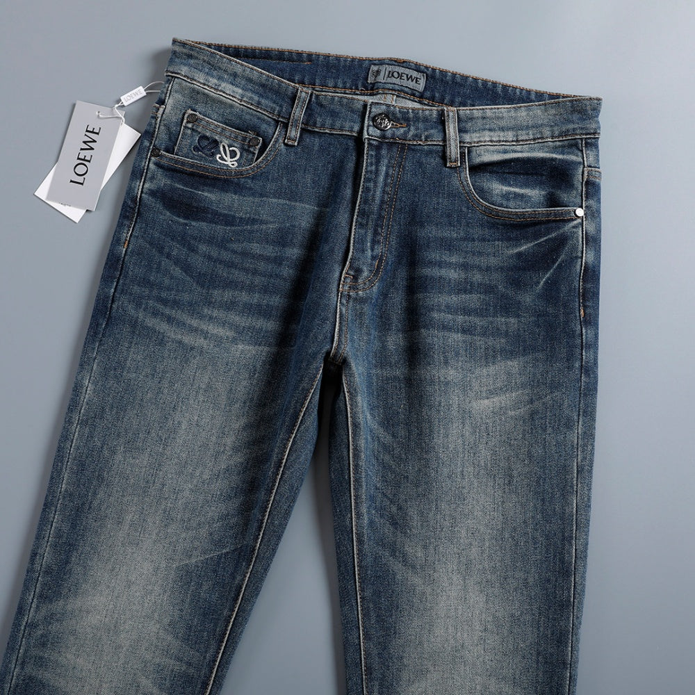 Knotted Embroidery Logo Straight Fit Denim Jeans NE210202
