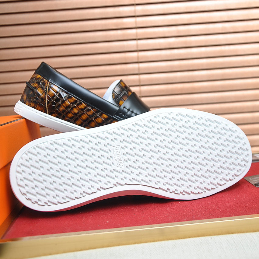 Croc Embossed Casual Loafer NE190136