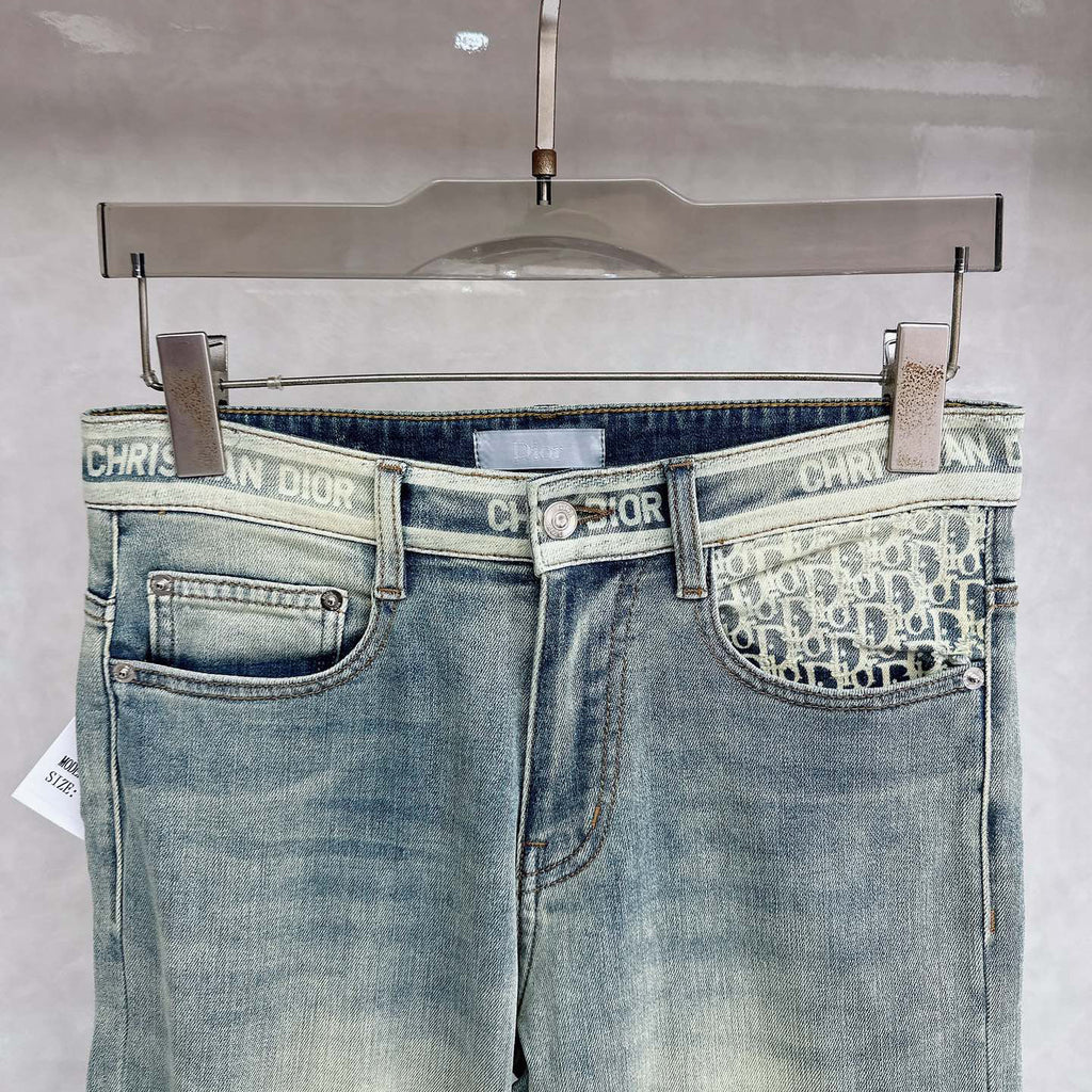 Light Faded Vintage Wash Denim Pants With Printed Waistband Detail L260621