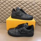Co-branded Monogram Patchwork Low Top Sneakers S283404