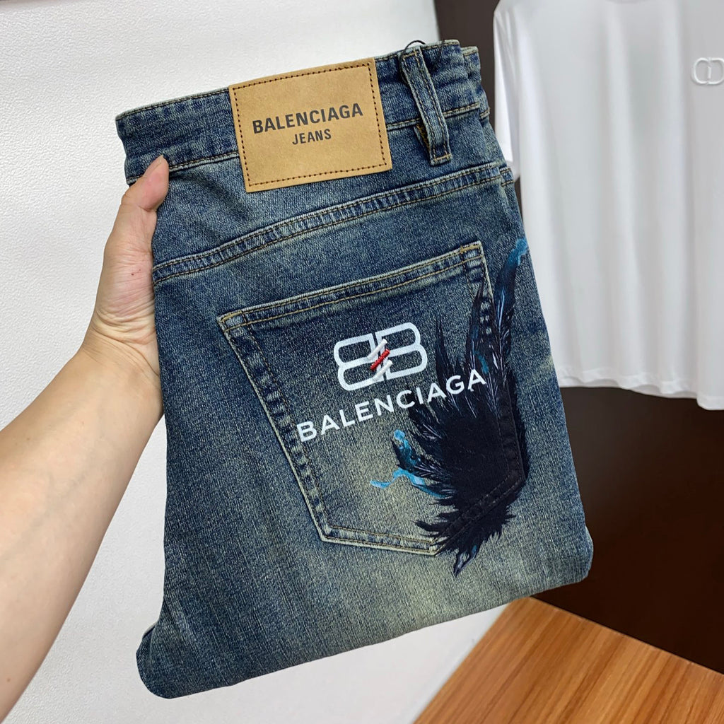 Vintage Dark Fade Feather Print BB Logo Jeans V260804