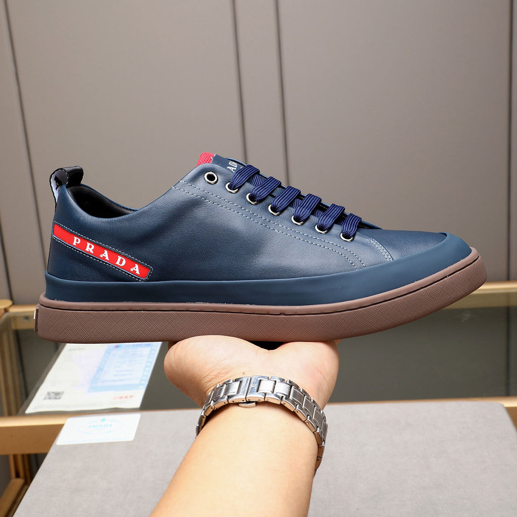 Red Side Label Leather Low Top Sneakers S283408