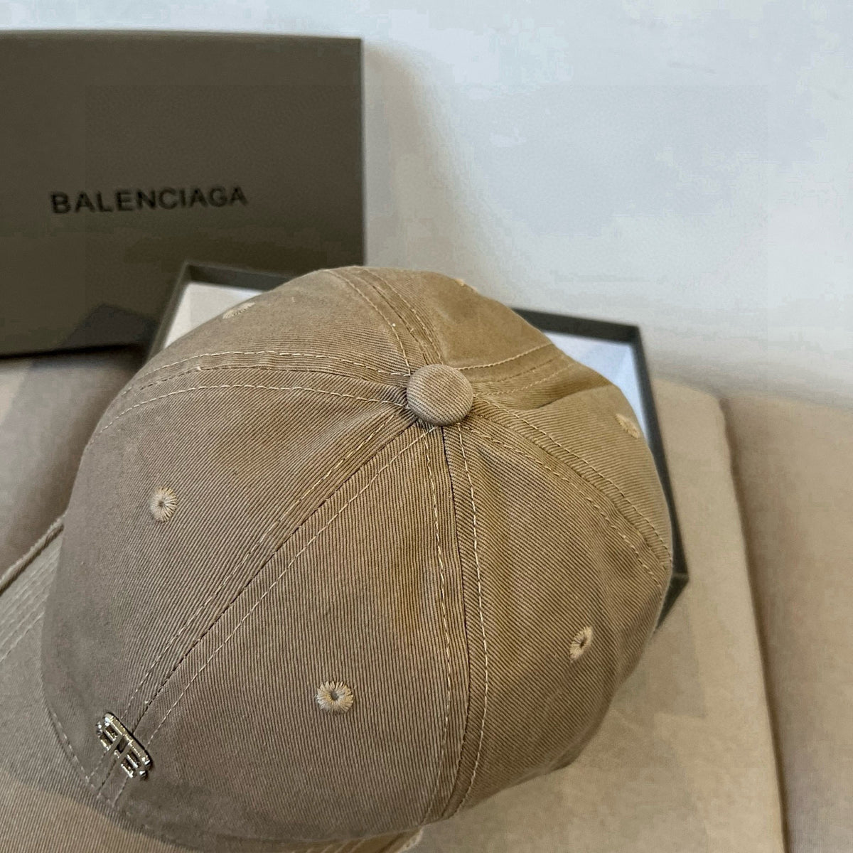 Frayed Edge Metal Logo Baseball Cap G103006
