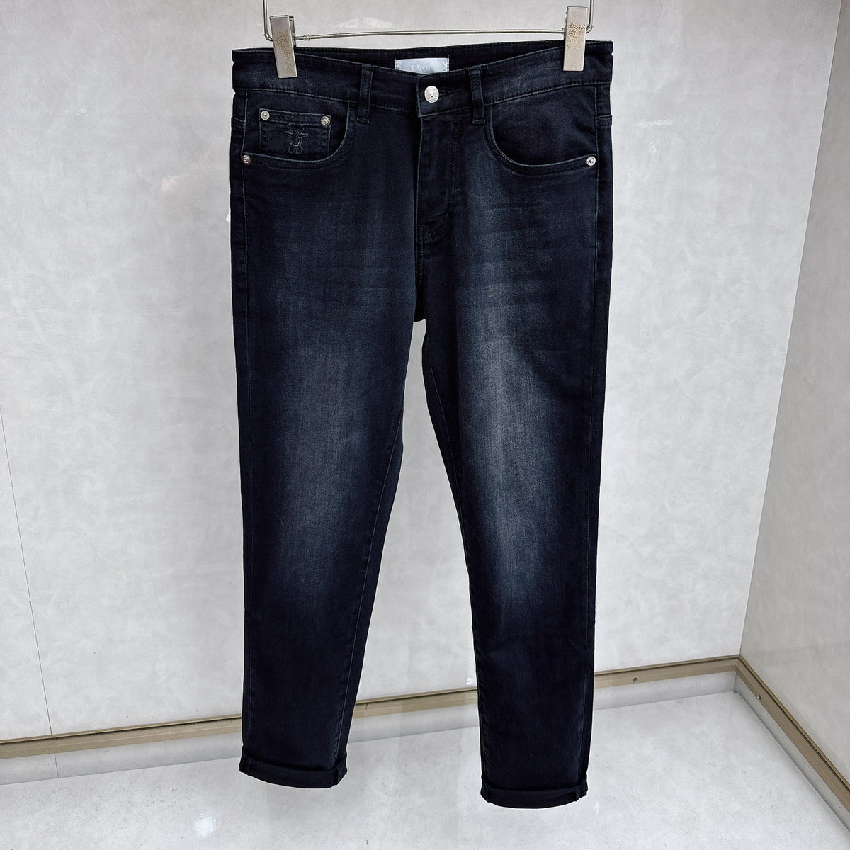 Black Faded Wash Raised Appliqué Pocket Denim Jeans L260622