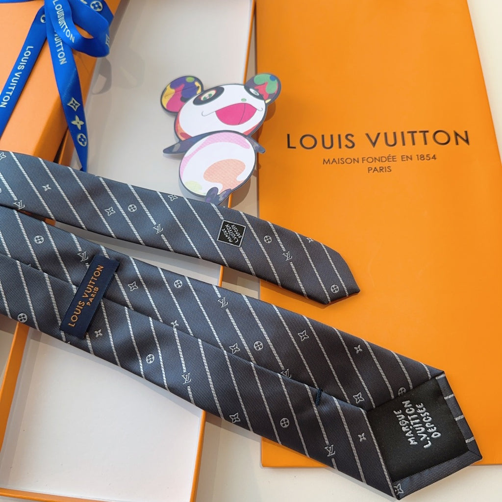Diagonal Stripe Jacquard Necktie E2081013