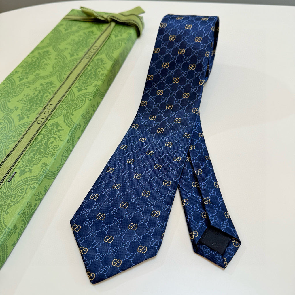 Men's Diamond Grid Jacquard Necktie E2081008