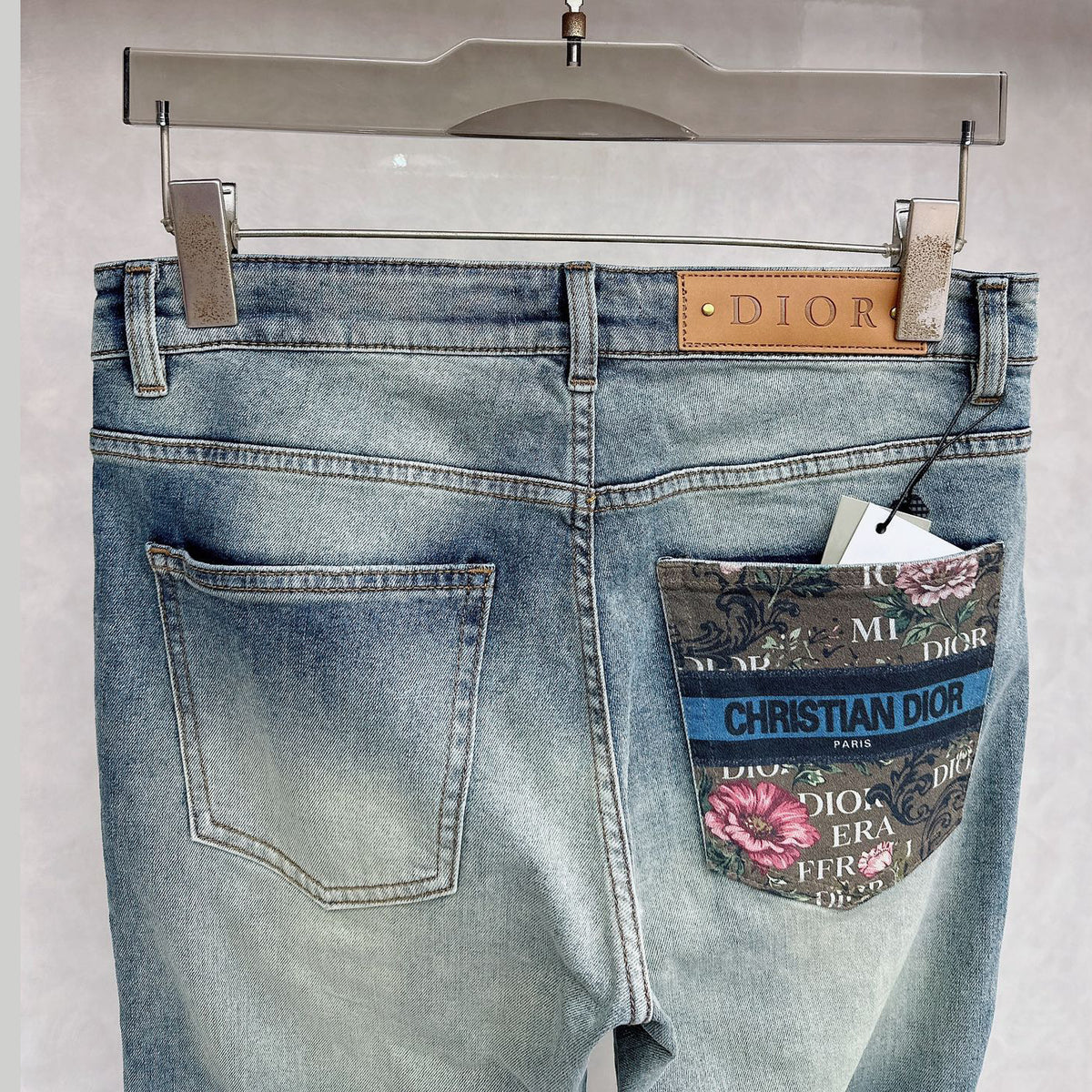 Light Vintage Wash Botanical Print Pocket Denim Jeans L260623