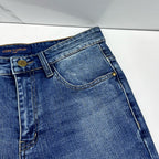 Medium Blue Wash Rivet & Embroidery Pocket Denim Jeans L260633