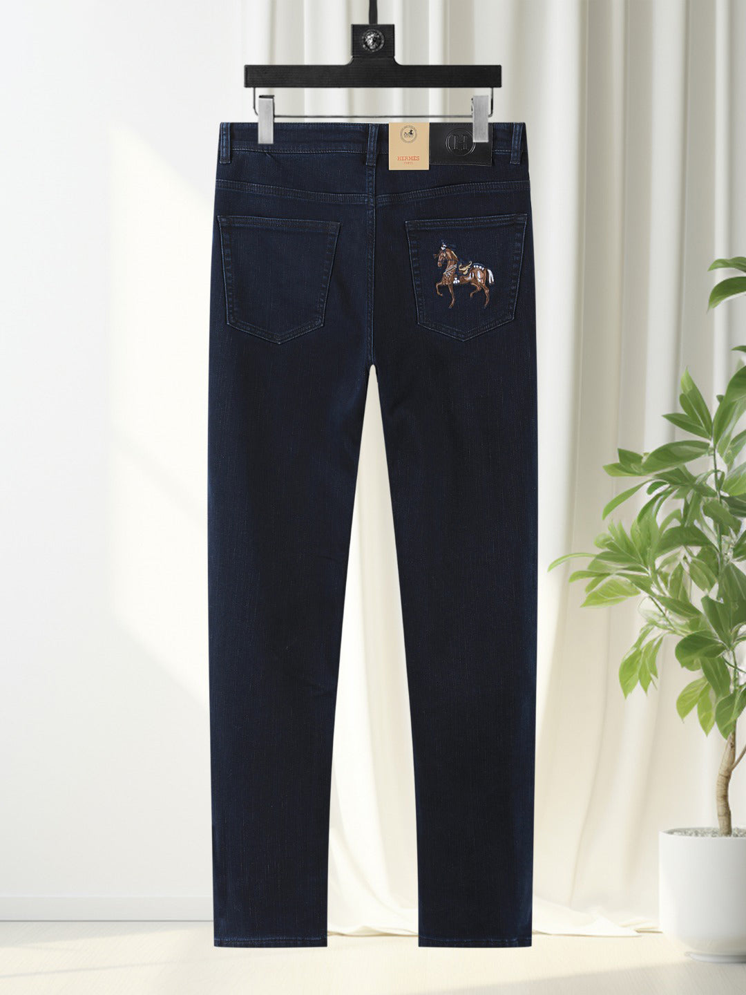 Deep Indigo Horse Embroidery Slim Denim M260709