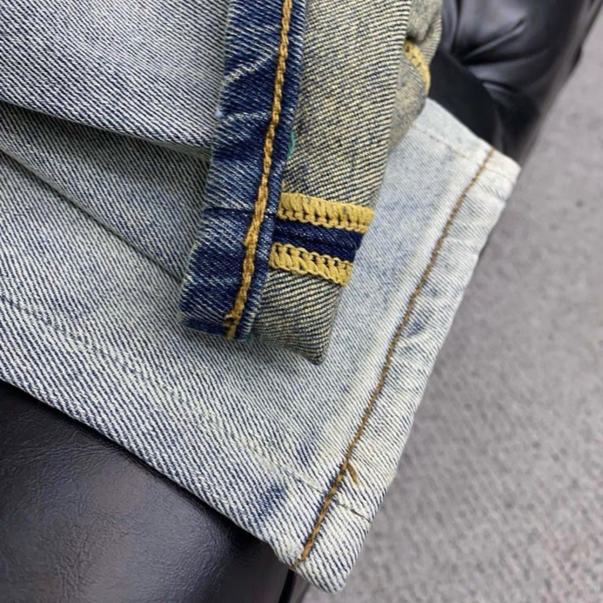 Men Vintage Faded Light Wash Jeans C261020