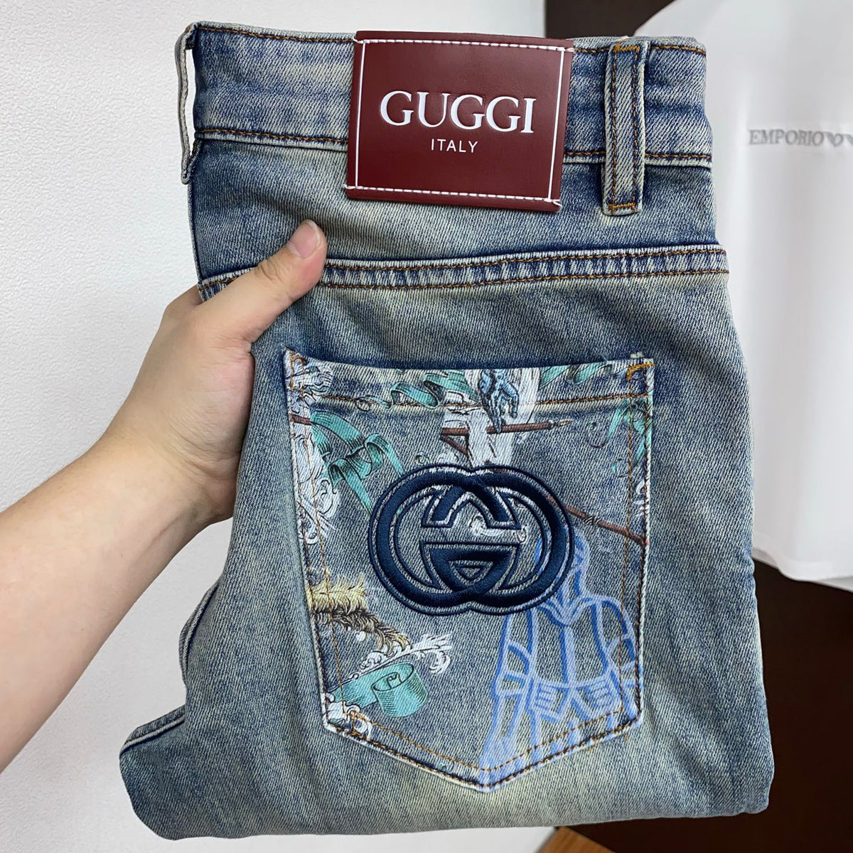 Vintage Wash Graphic Printed Pocket Denim Jeans L260630