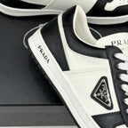 Triangle Badge Flat Lace-up Sneakers With Perforated Toe S265505