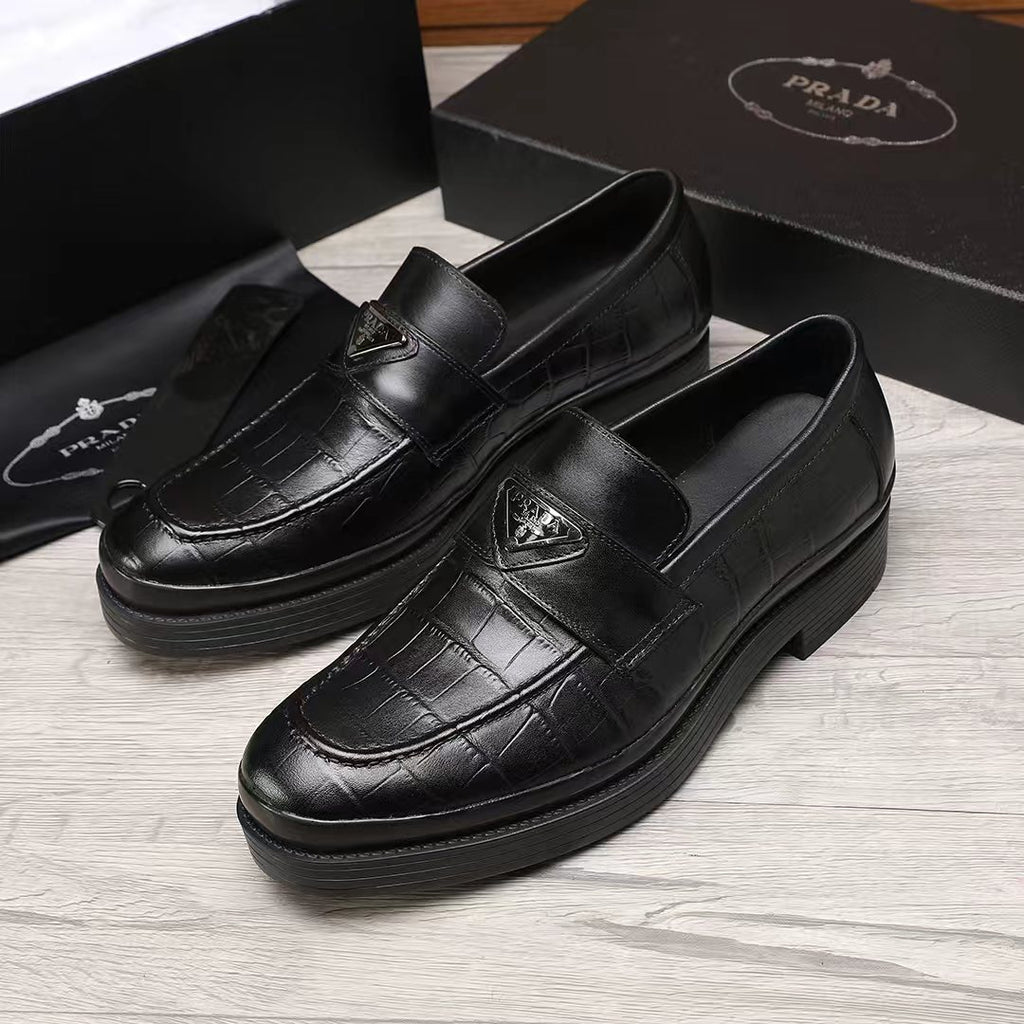 Croc Embossed Slip-On Loafers U310509