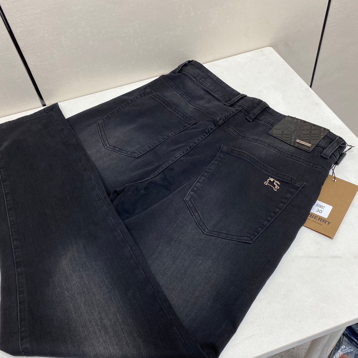 Vintage Black Wash Metal Badge Denim Jeans M260731
