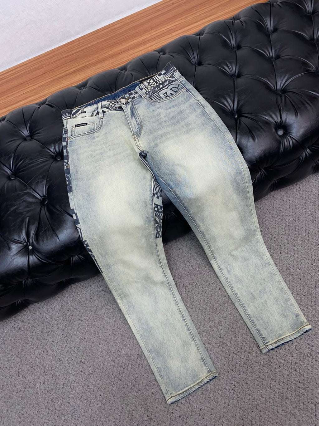Vintage Fade Multi-Pattern Check Jeans E260939